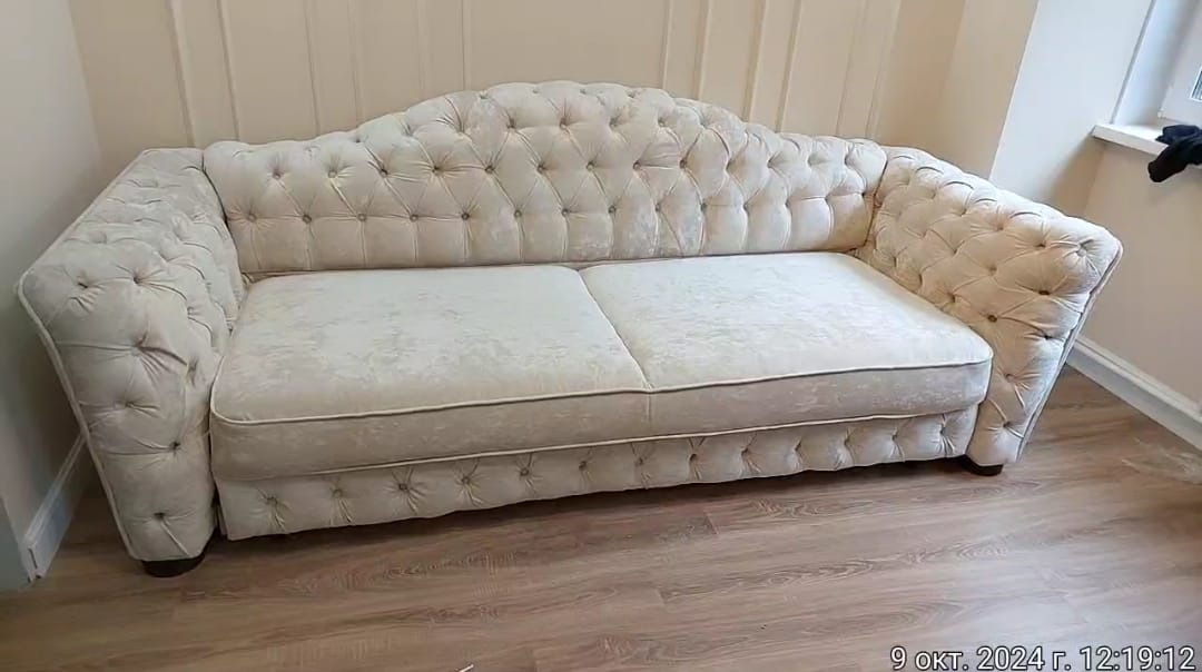 Обивка дивана. Восточное Дегунино 