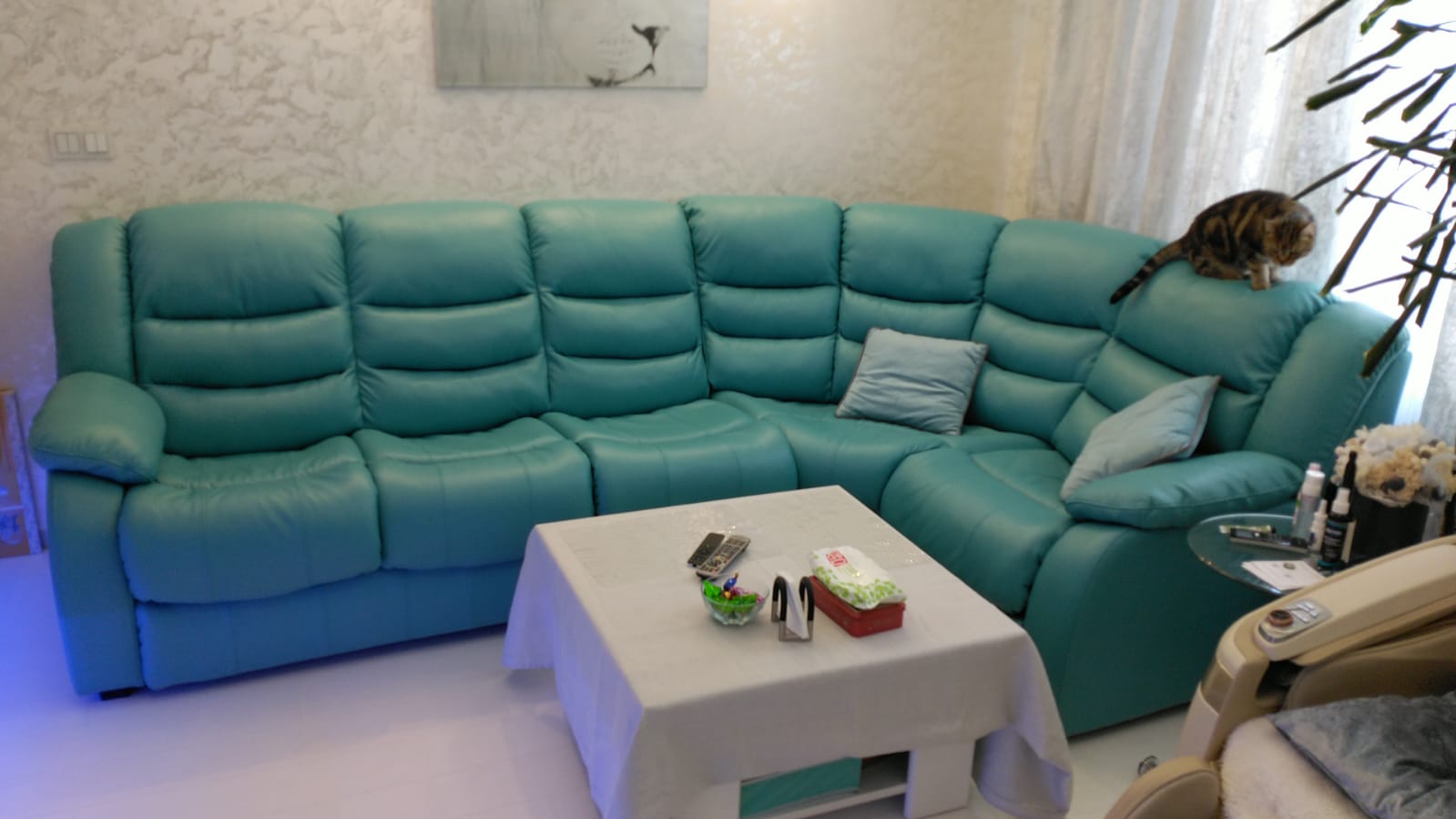 Перетяжка дивана на дому. Восточное Дегунино 