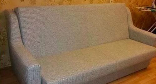 Перетяжка дивана. Восточное Дегунино 